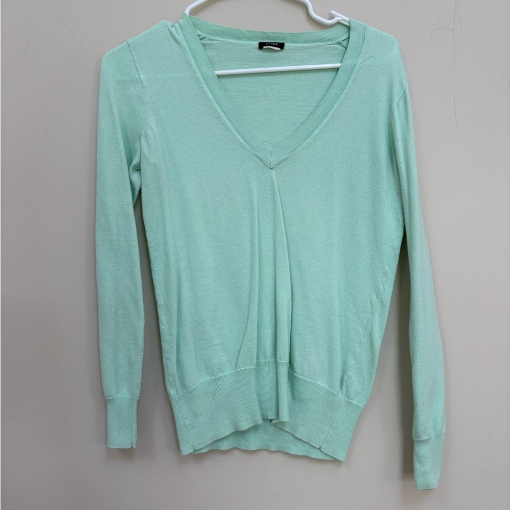 J.Crew Women’s XS VNeck Mint Green Sweater Soft Material